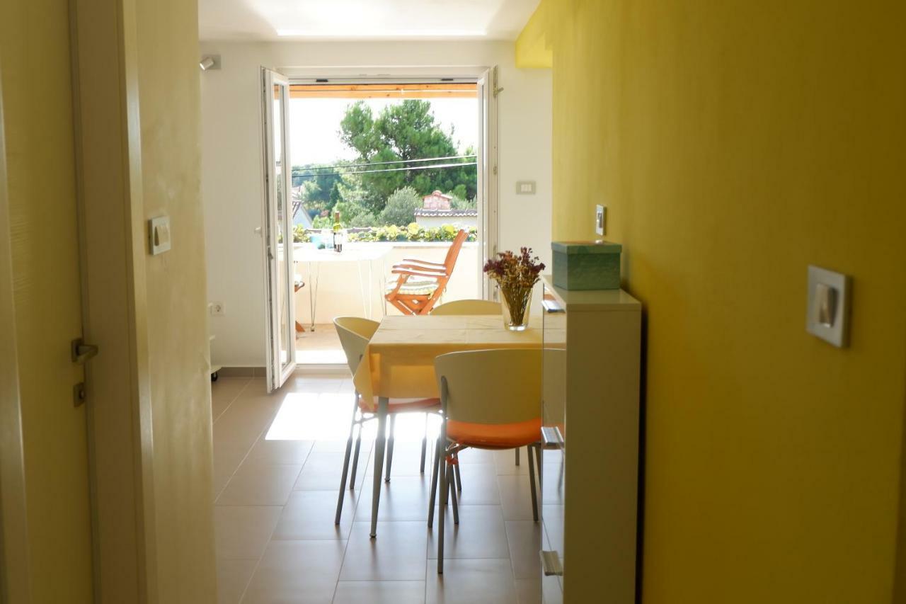 Apartment Marija Premantura Eksteriør bilde