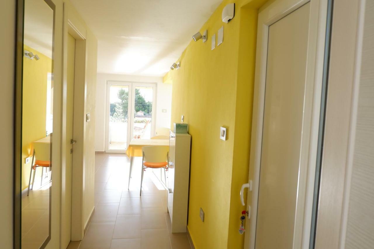 Apartment Marija Premantura Eksteriør bilde